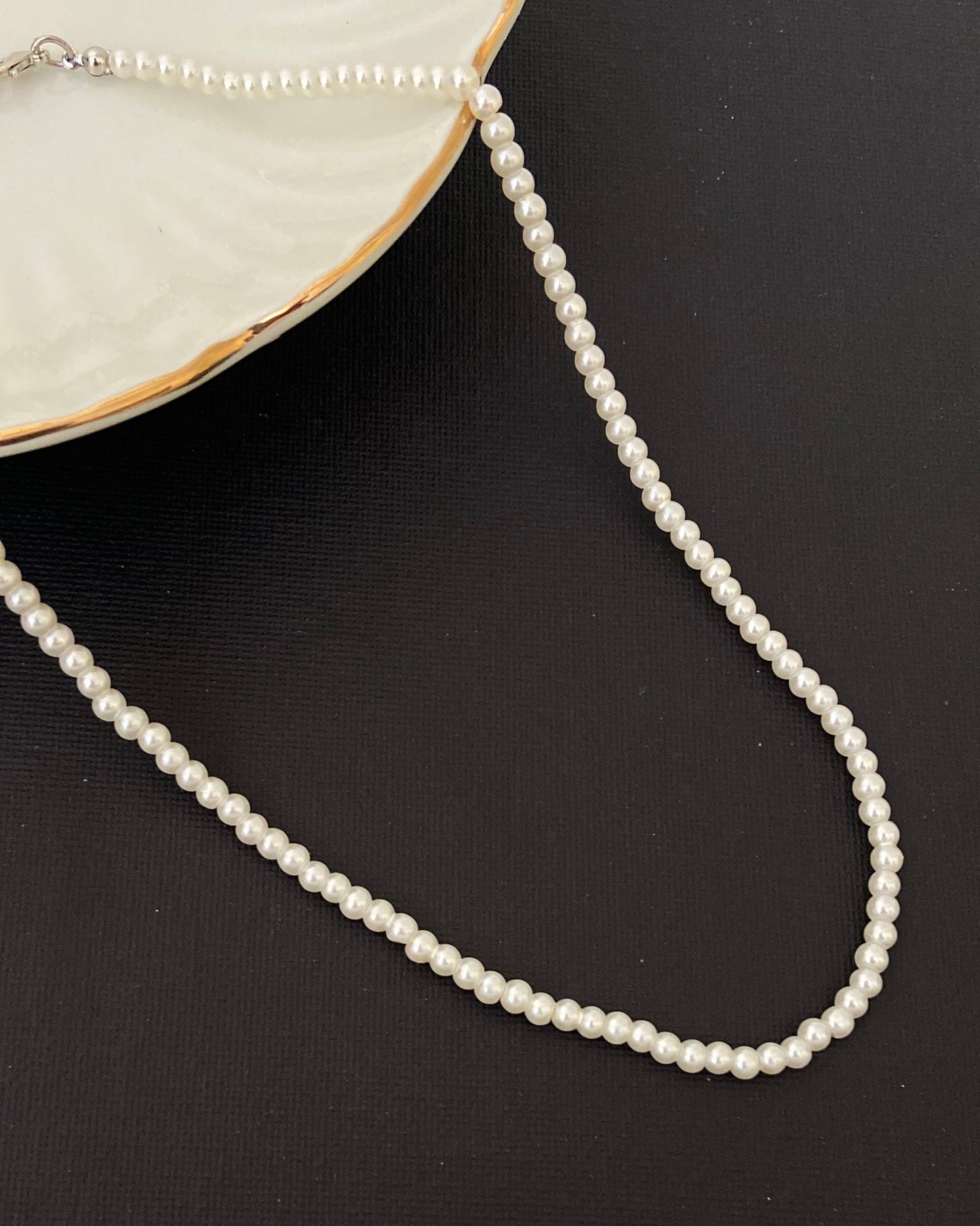 Pearl Necklace Necklace