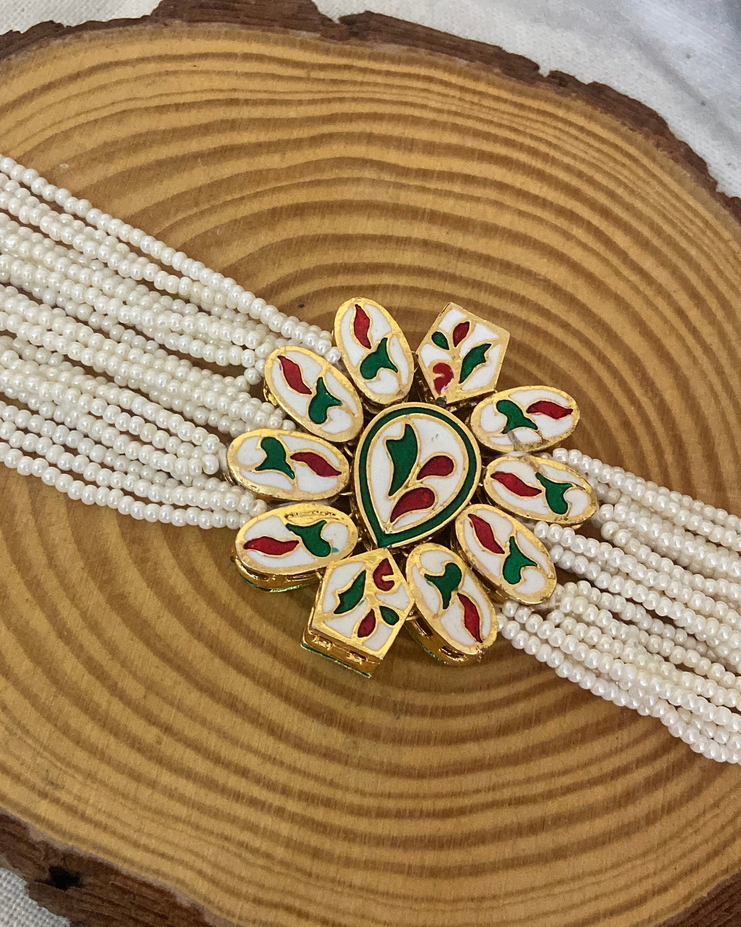 Pearl Kundan Menakari Choker