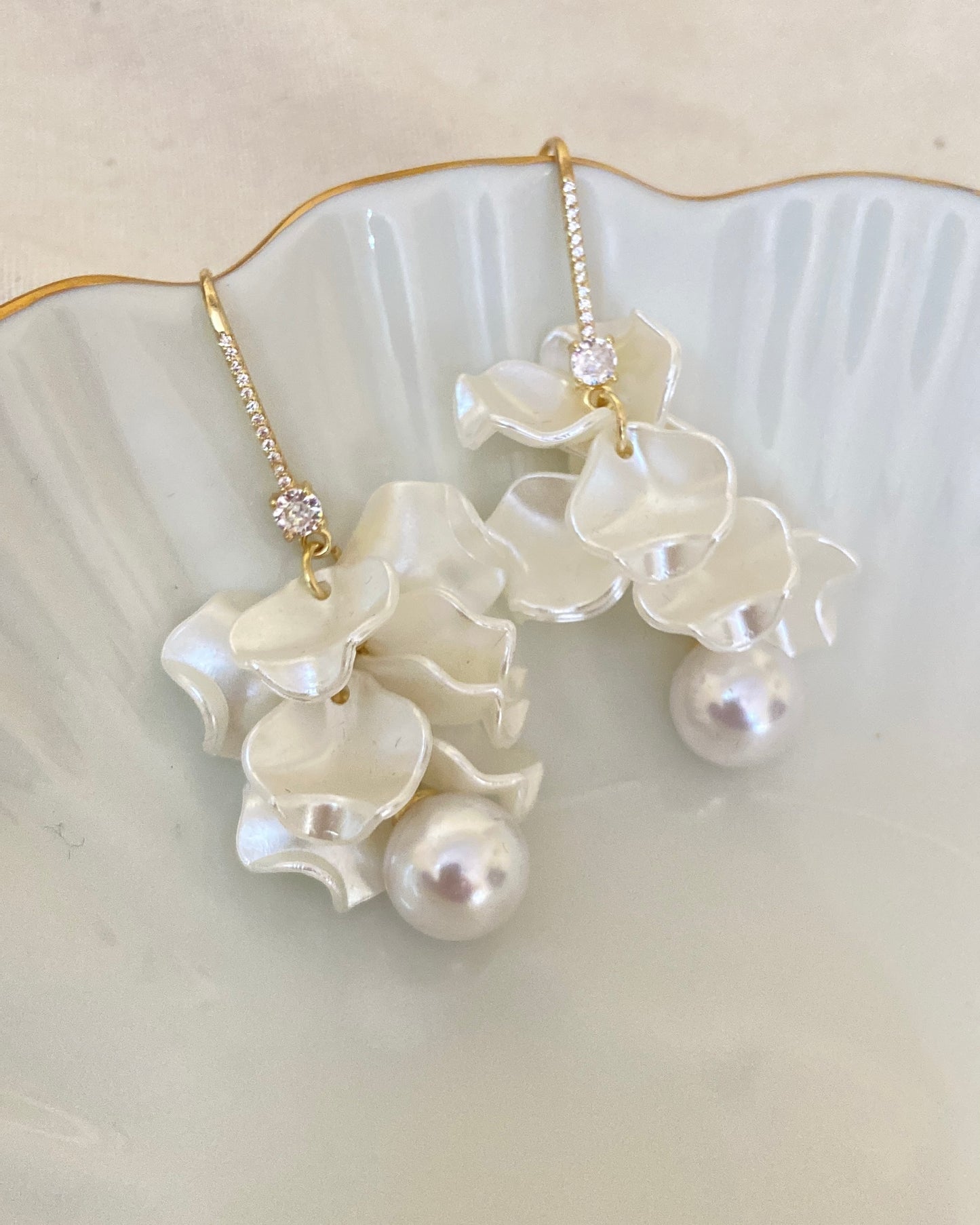 Pearl Drop Down with Flower Pedals Earring