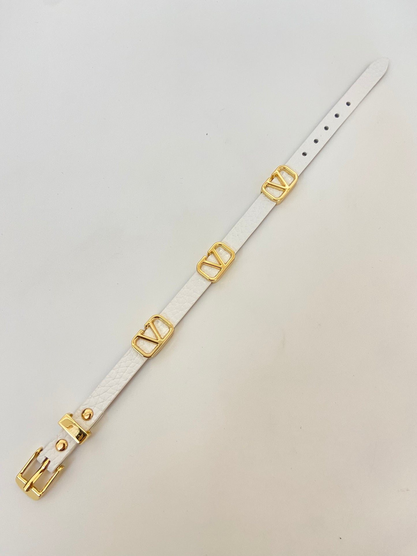 Classic V Belt Bracelet