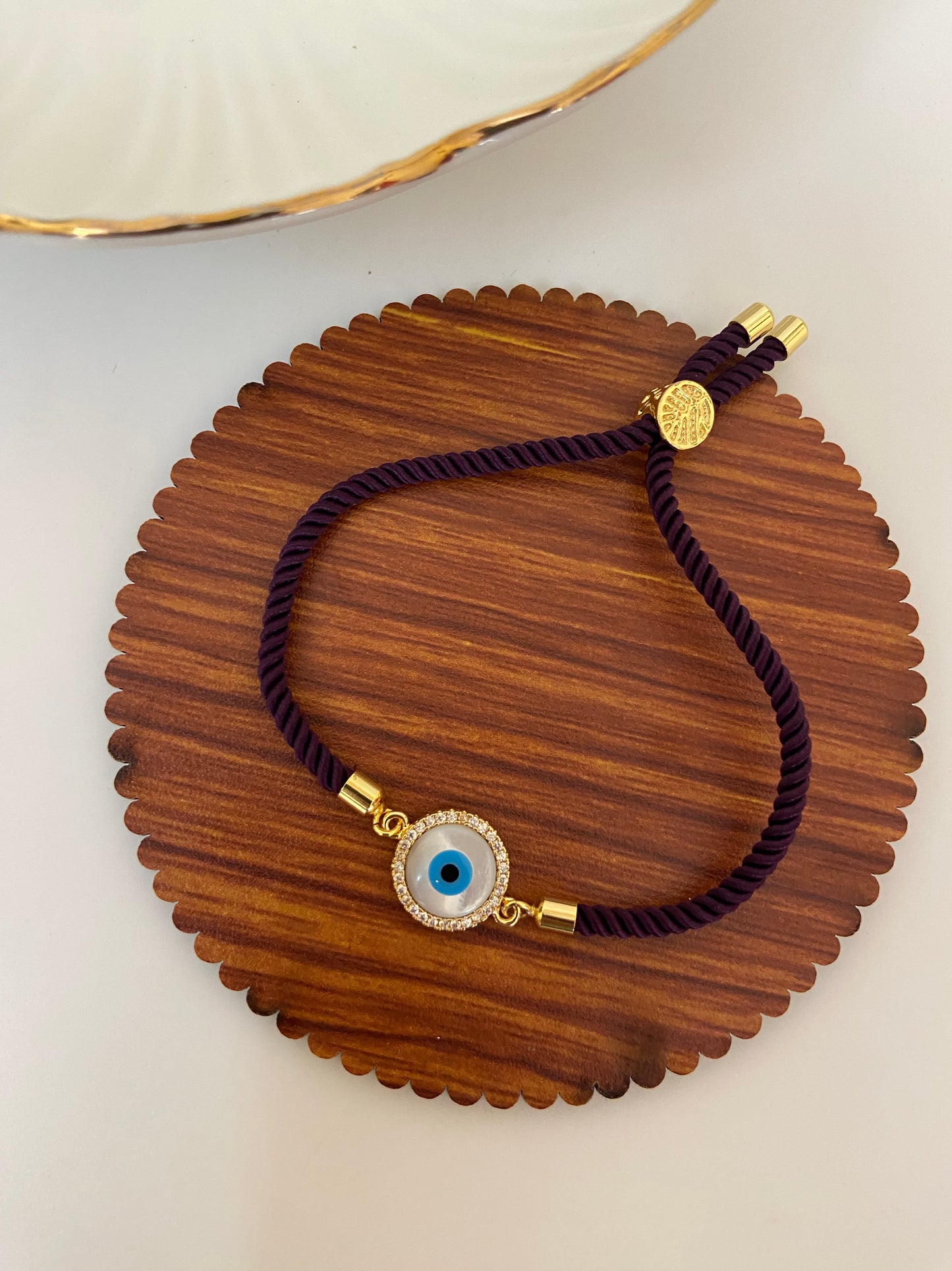 Round Evil Eye Thread Bracelet