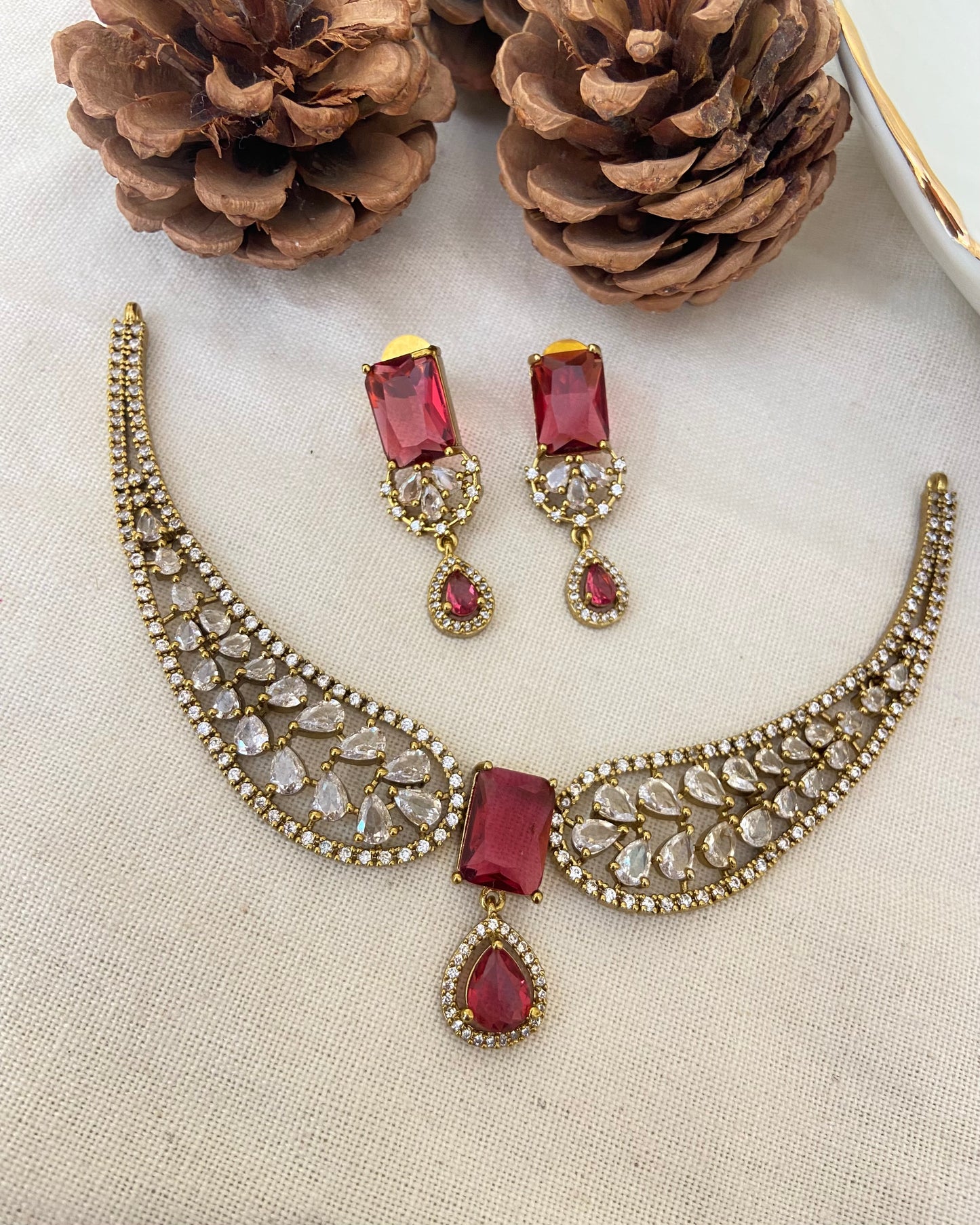 Ruby Ad Stone Choker Set