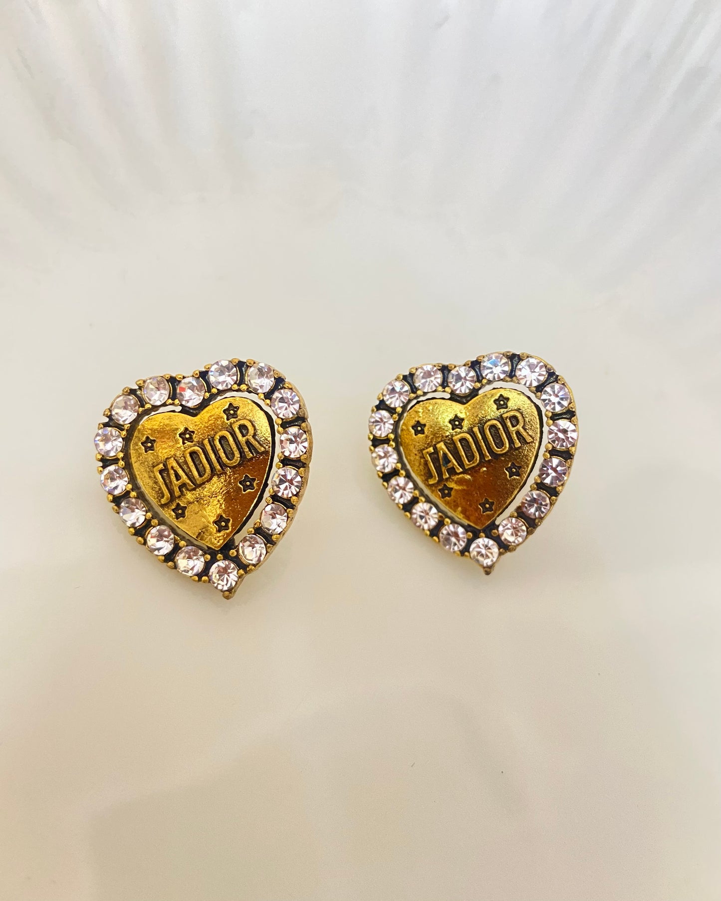 Jadiorr Heart Earring