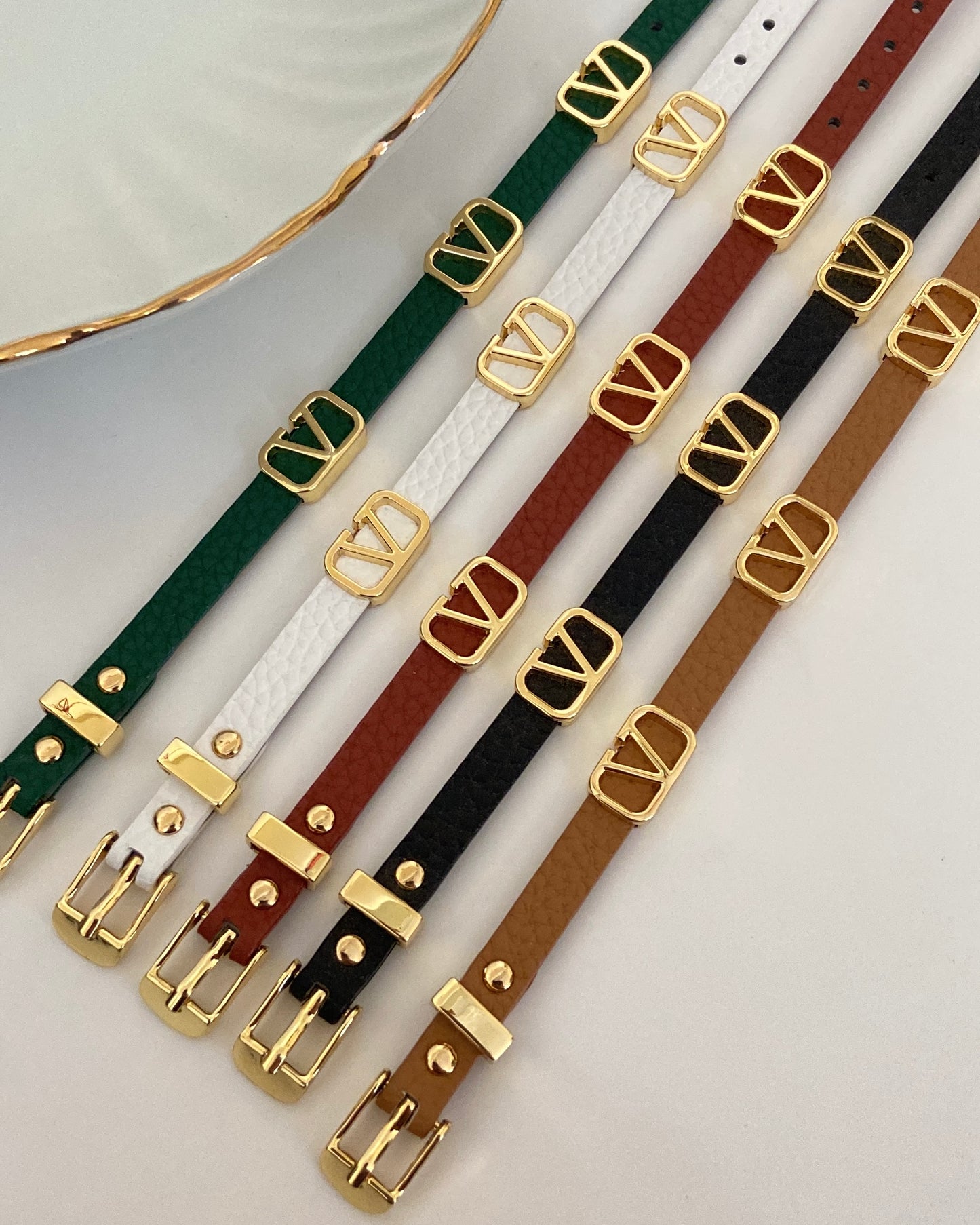 Classic V Belt Bracelet