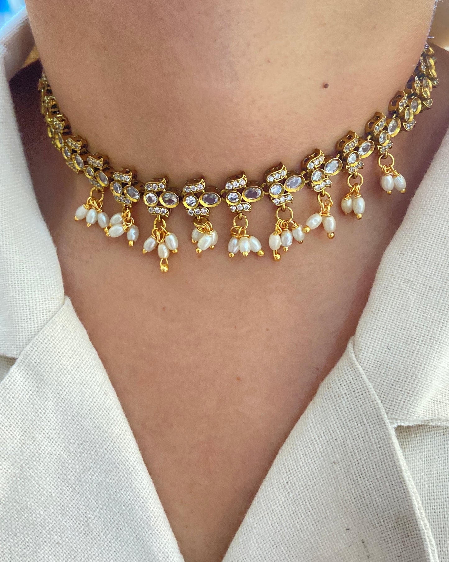 White stone with Rice Pearl Necklace Set
