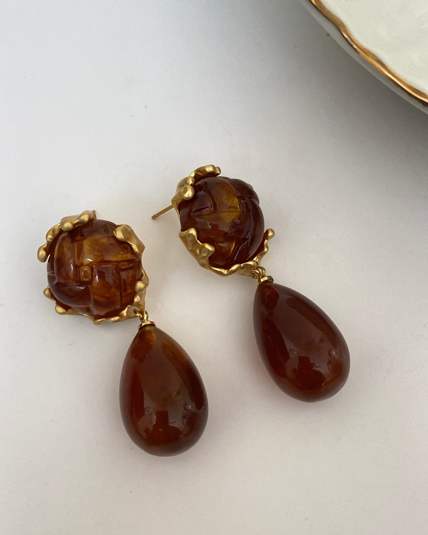 Gold Brown Drop Earring