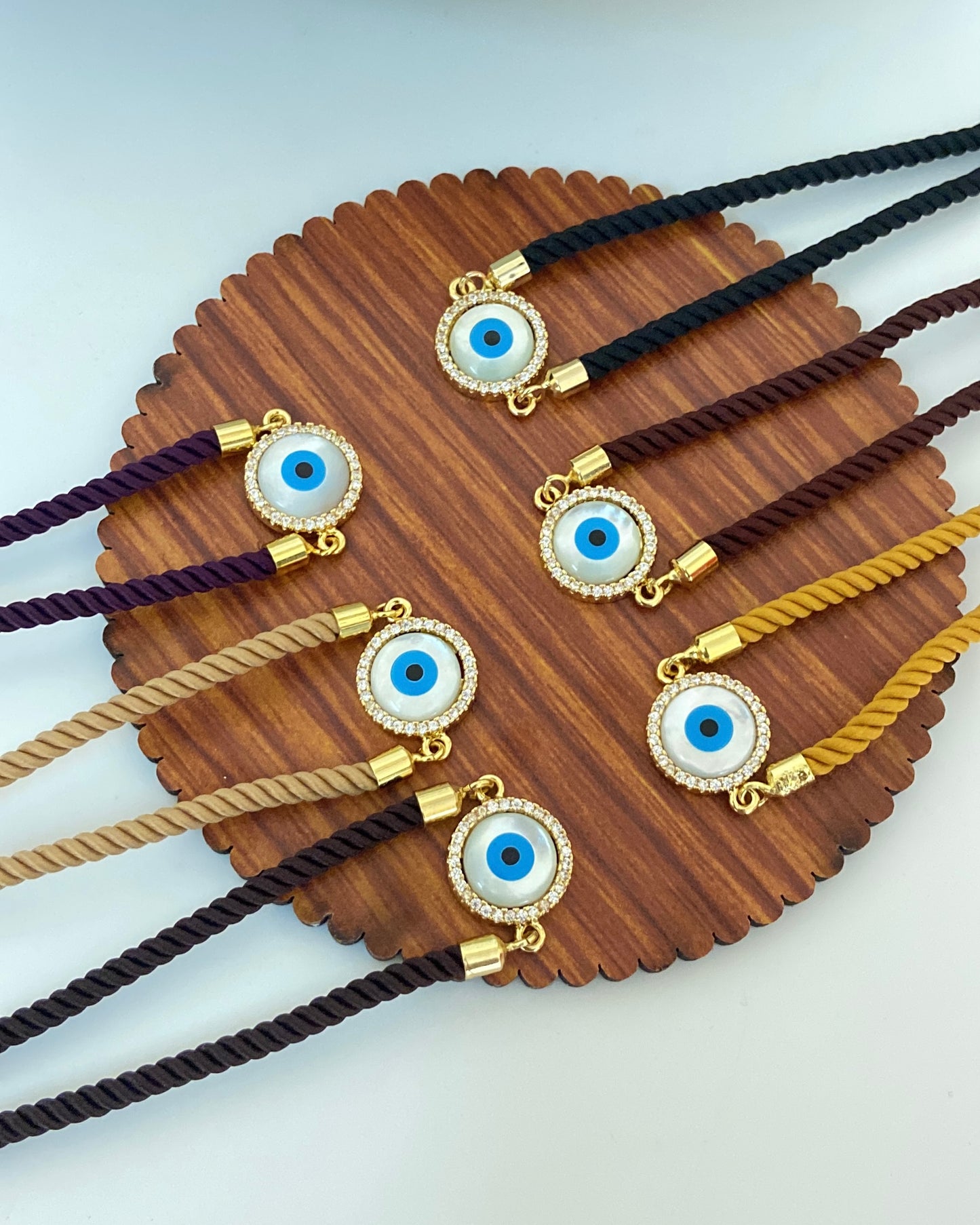 Round Evil Eye Thread Bracelet