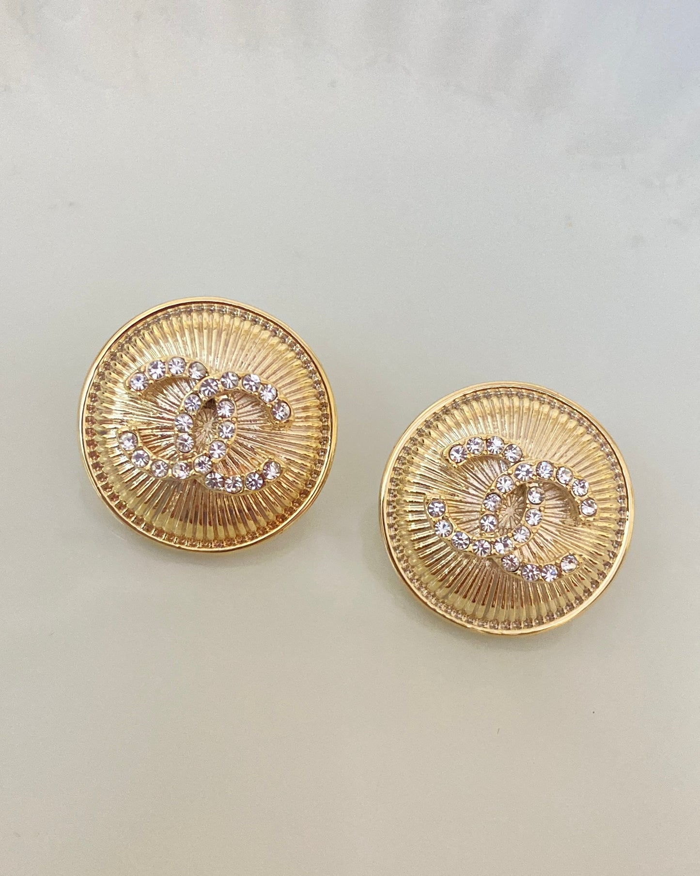 Classic Gold CC Earring