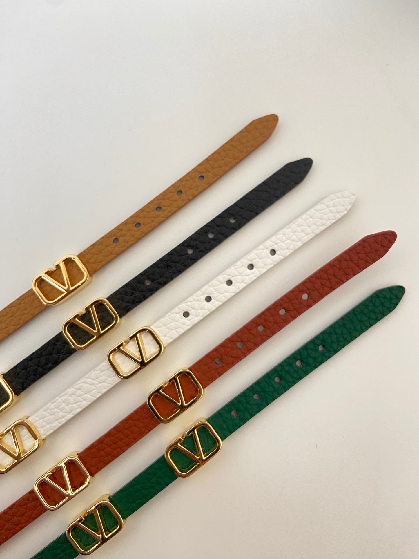 Classic V Belt Bracelet