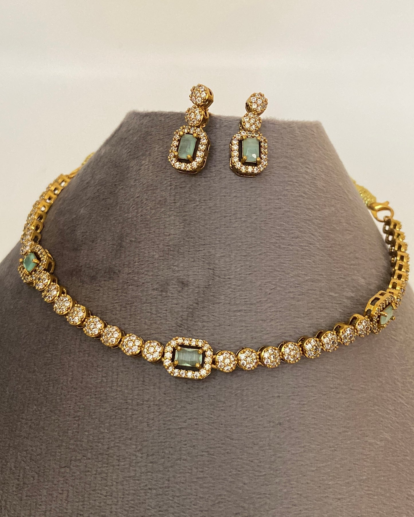Mint Green Diamond Necklace Set