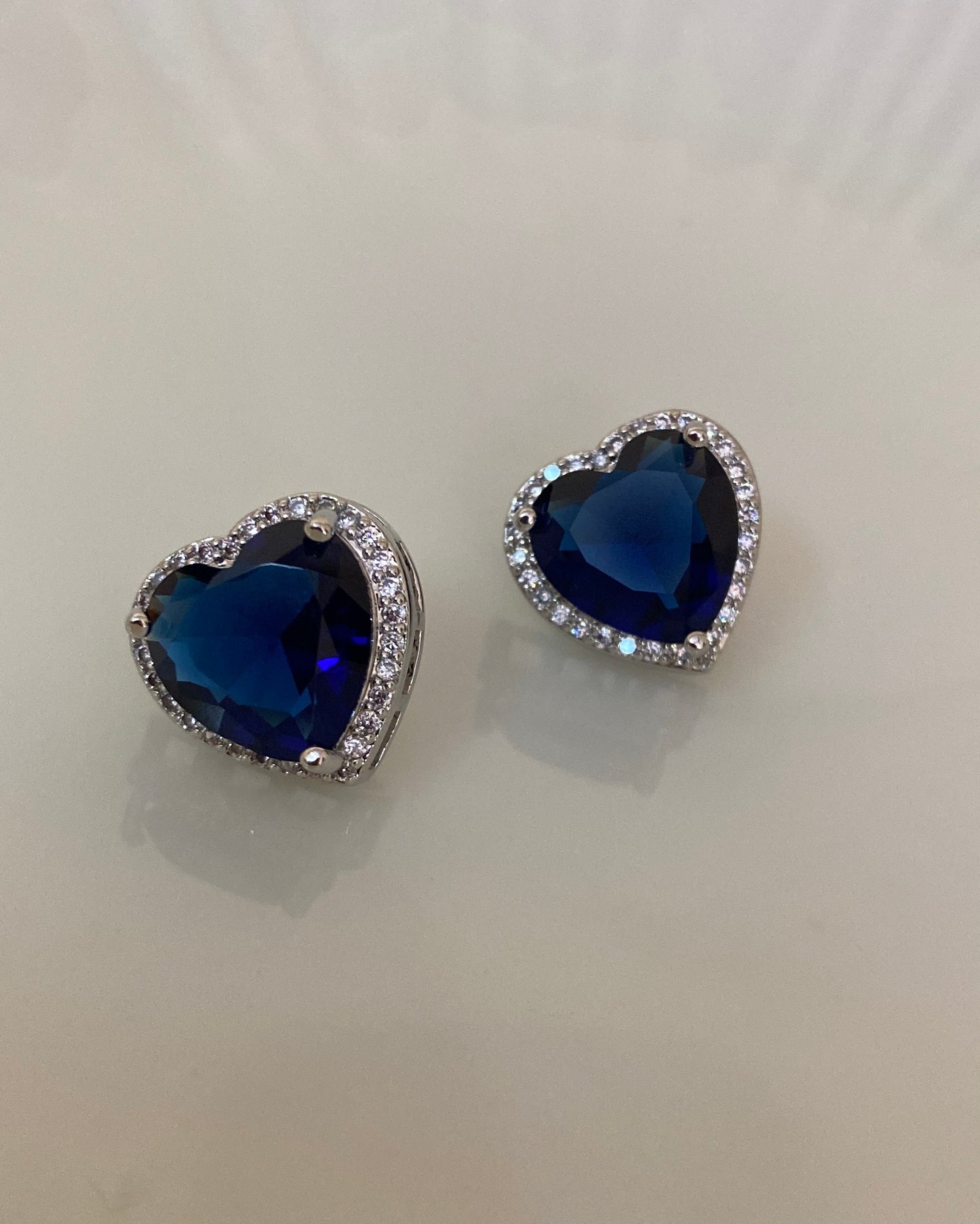 Silver Sapphire Heart Earring