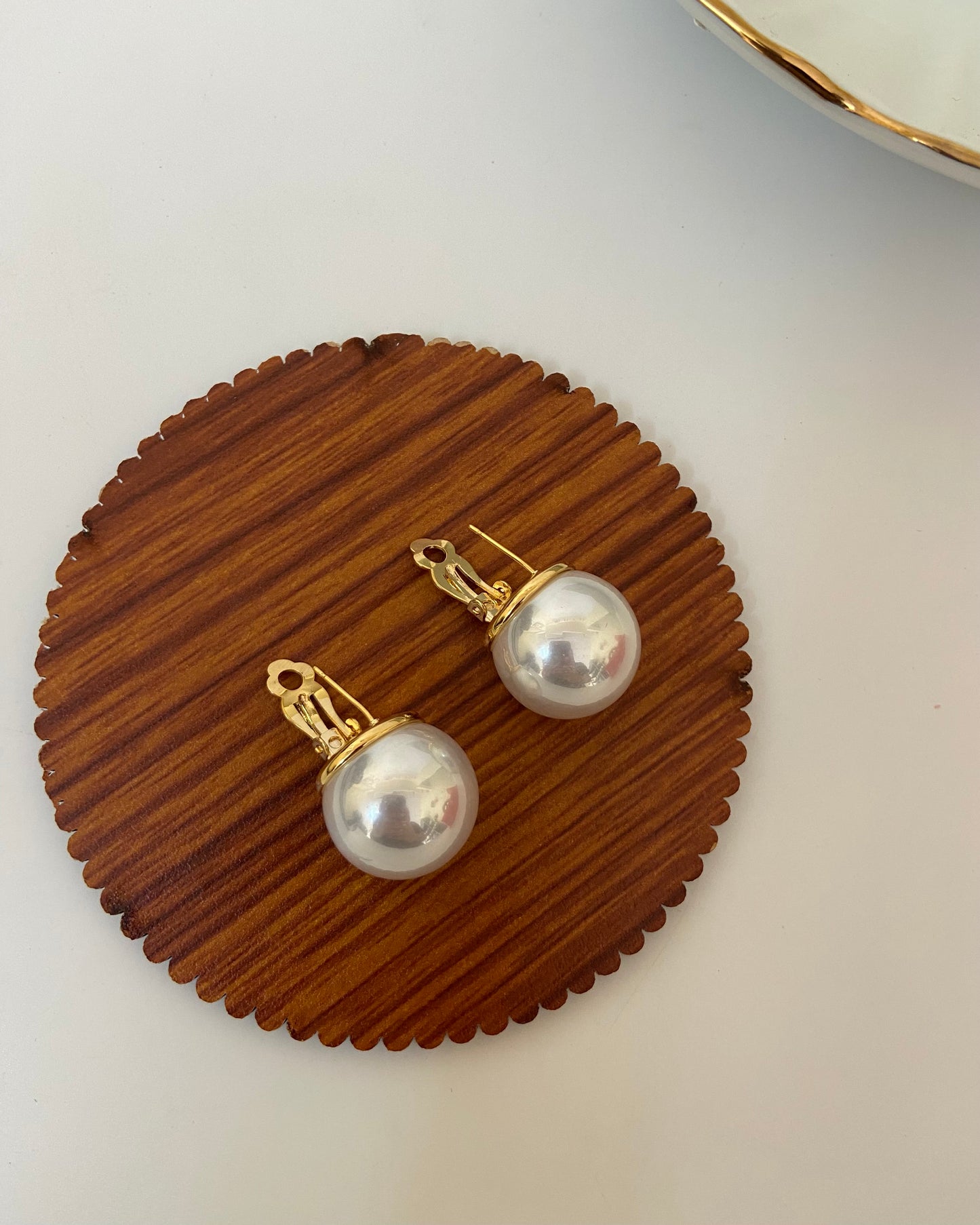 Classic Pearl Statement Earring