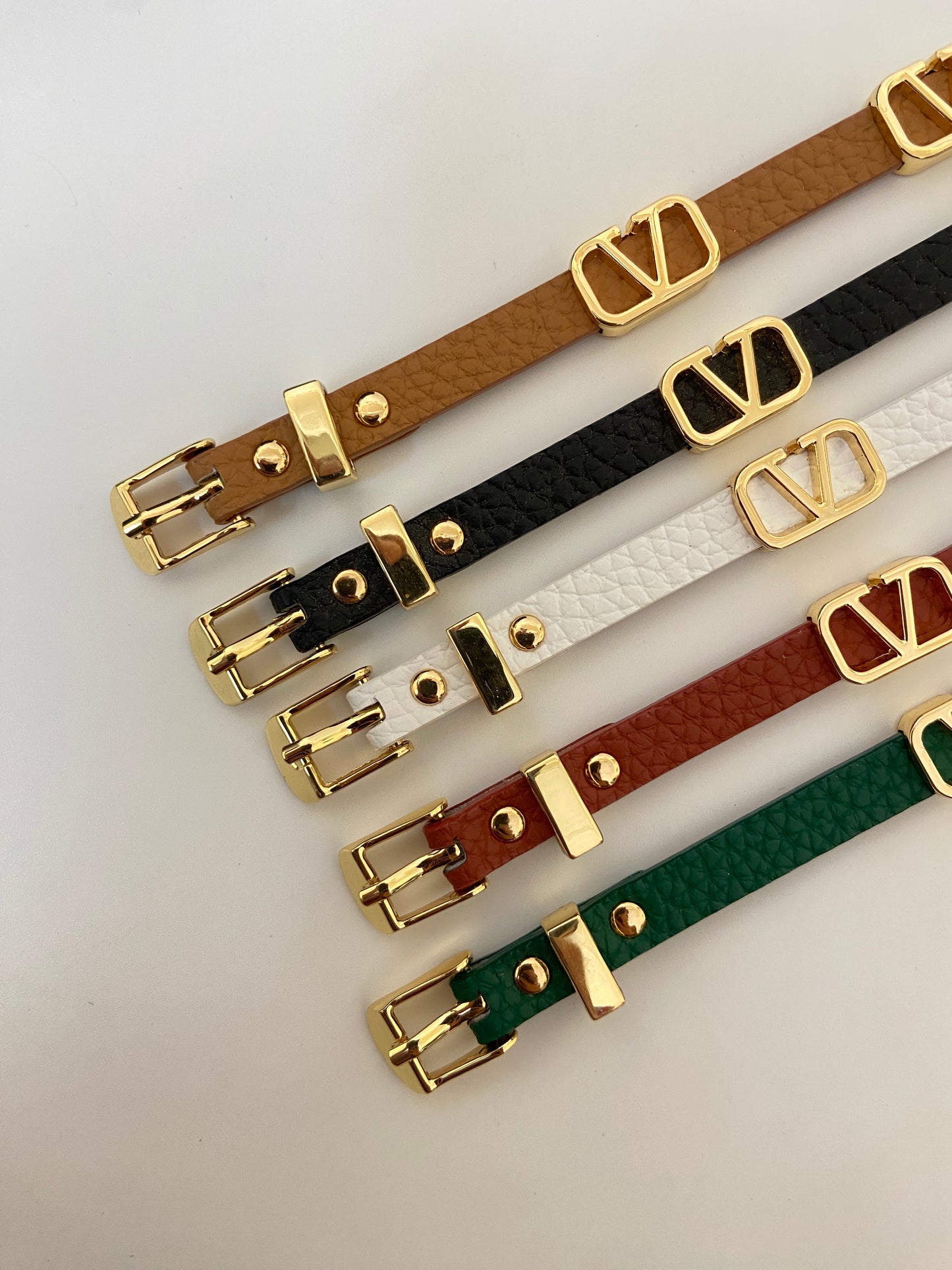 Classic V Belt Bracelet