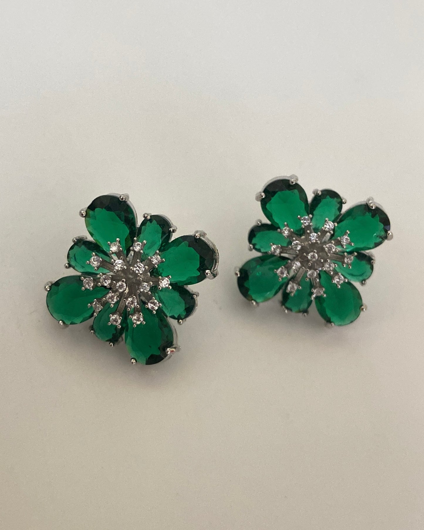Emerald Massonite Stud Earring