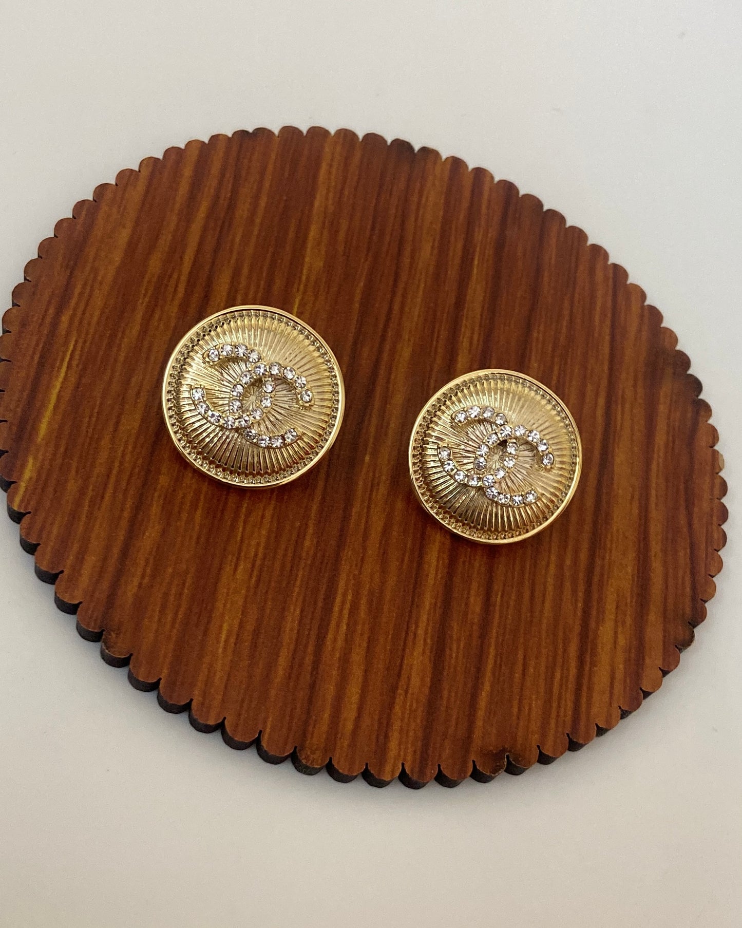 Classic Gold CC Earring