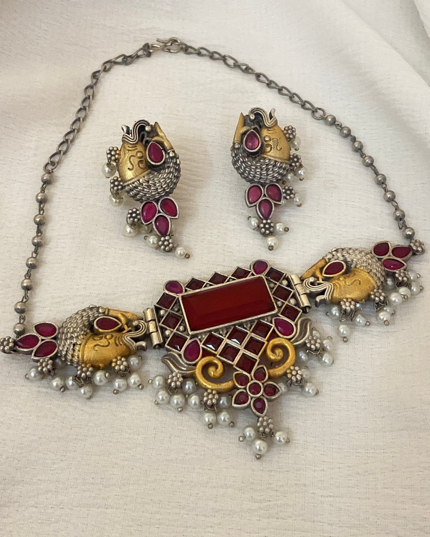 Silver & gold Ruby Fish Pearl Choker Set