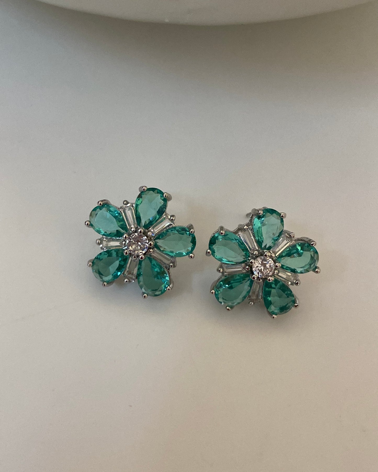 Cloud Flower Crystal Earring