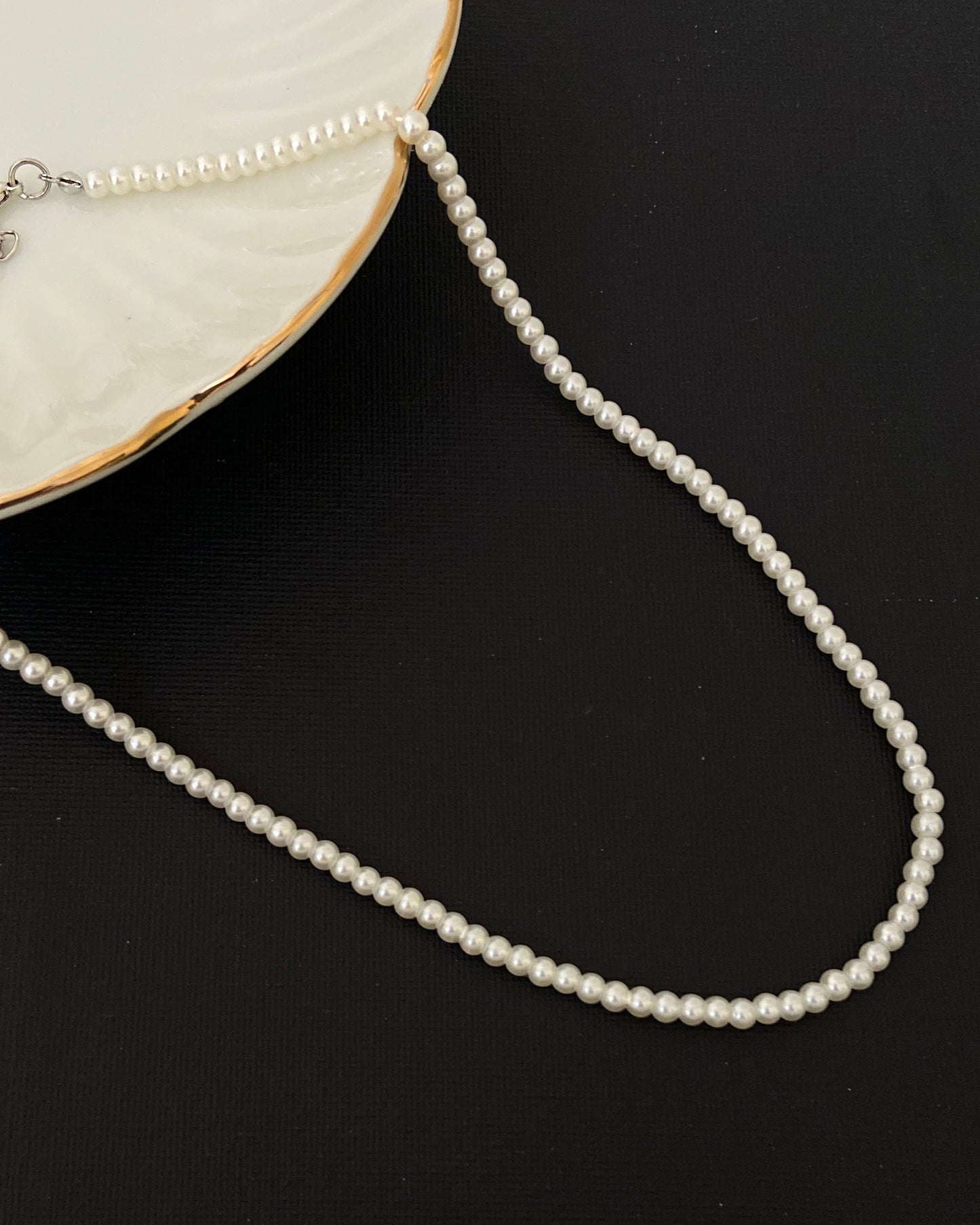 Pearl Necklace Necklace