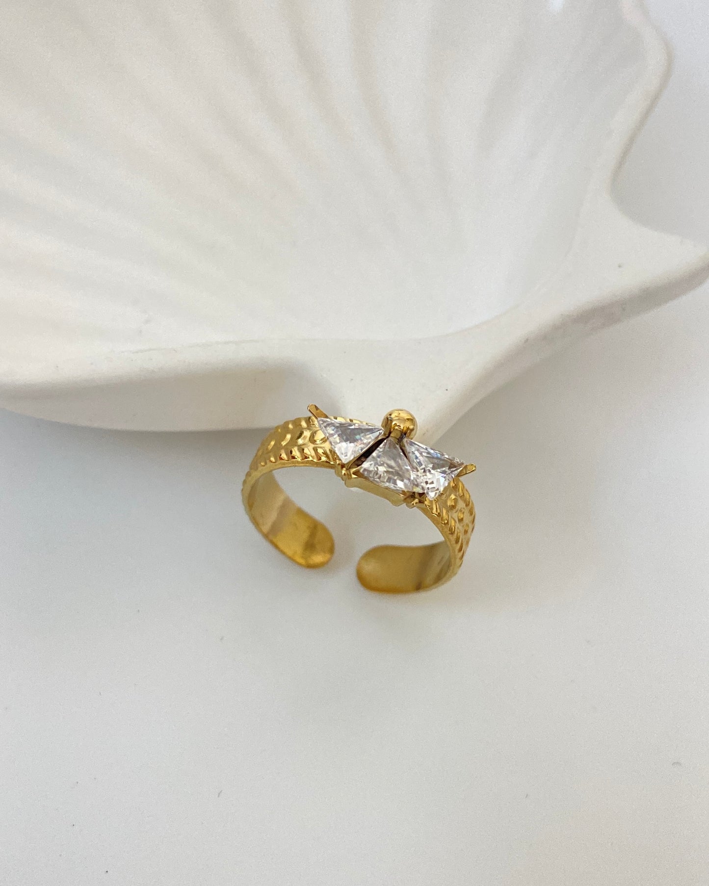 Gold Adjustable stud Ring