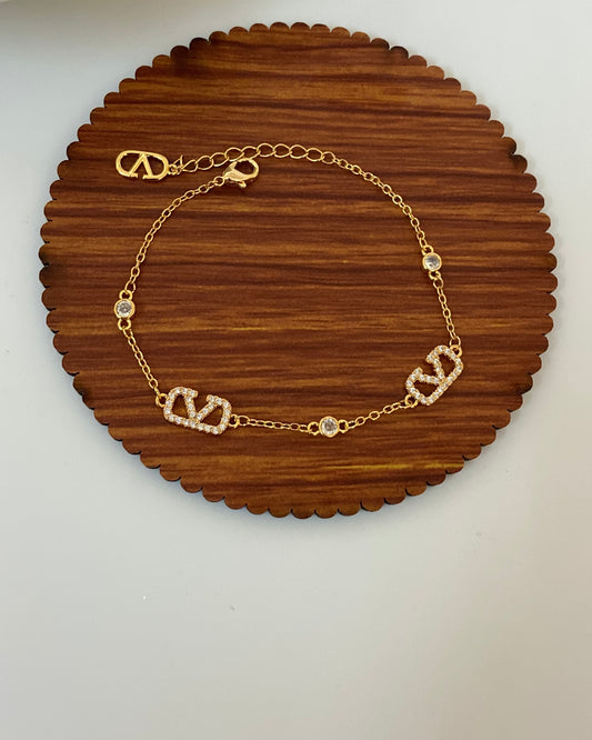 Crystal V Bracelet
