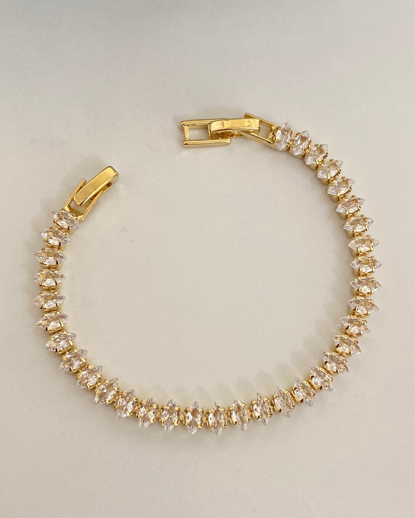 Quinal Gold Tennis Bracelet