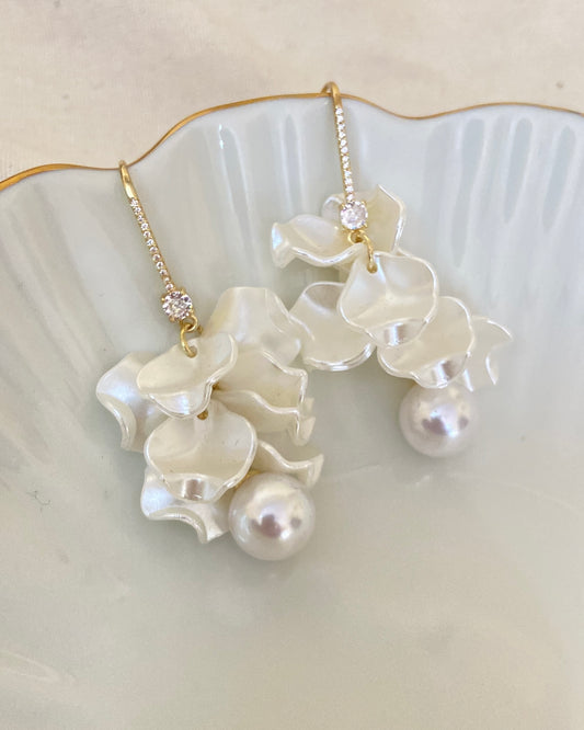 Pearl Drop Down with Flower Pedals Earring