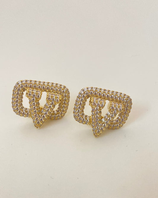 V luxe Earring ( 2 in 1 )