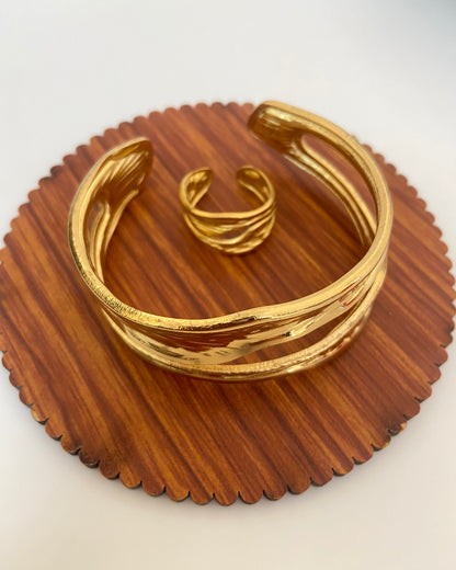Golden Wavy Cuff Bracelet + Ring Combo
