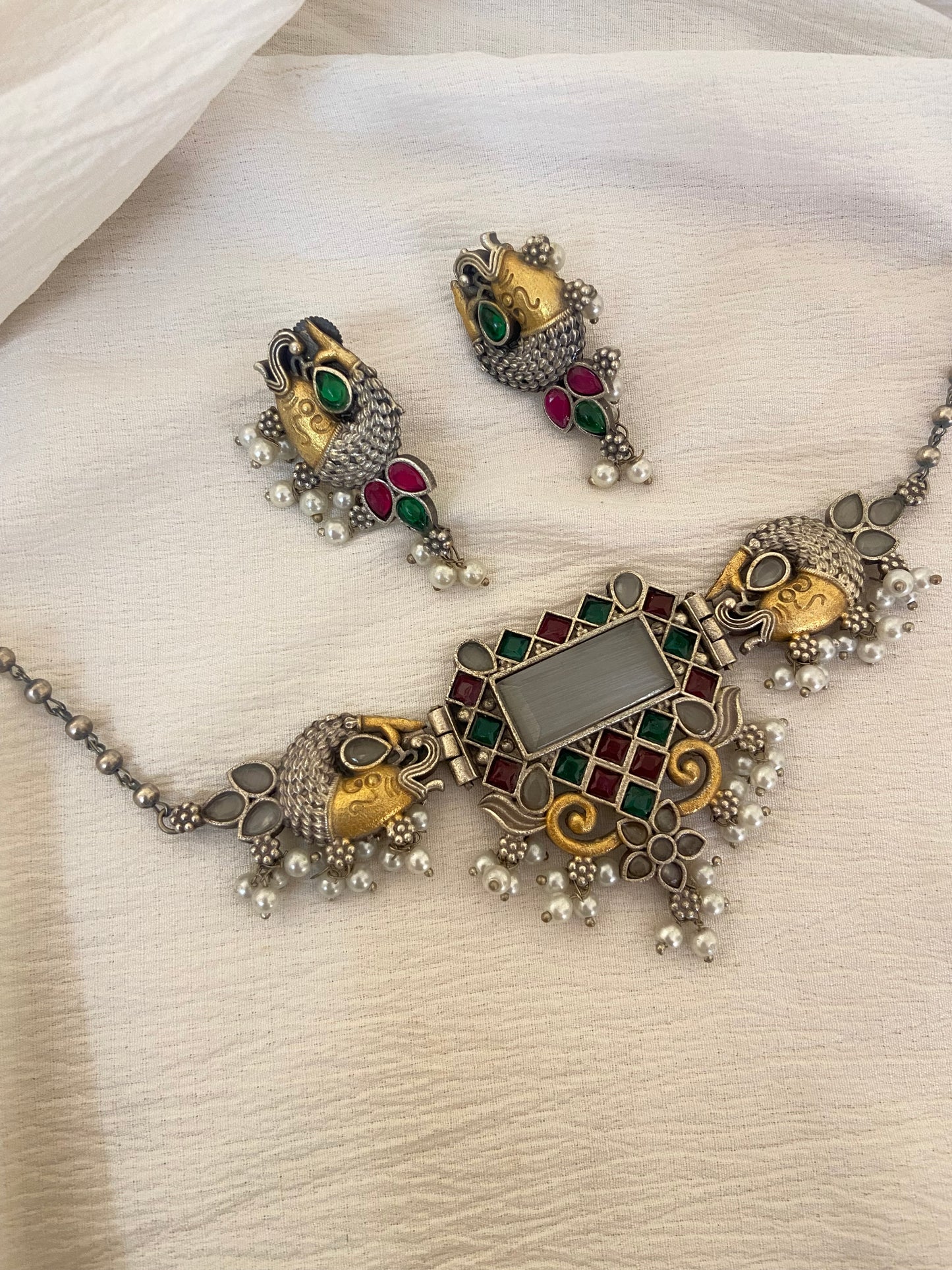 Silver & gold Grey Fish Pearl Choker Set