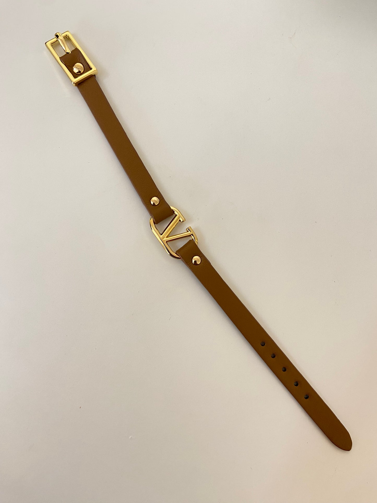 V tino Belt Bracelet