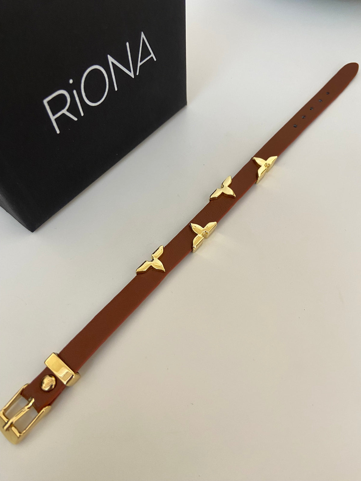 LVN Leather belt Bracelet (Unisex)