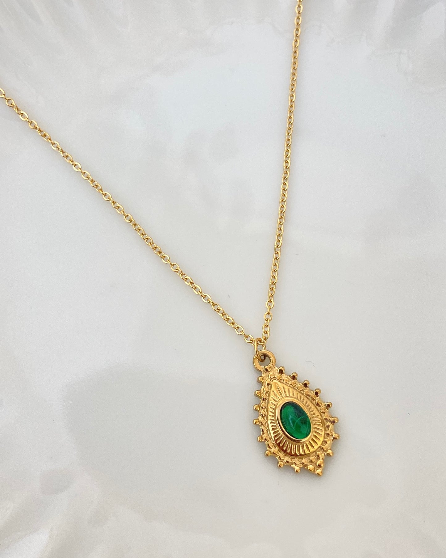 Emerald Everly Necklace