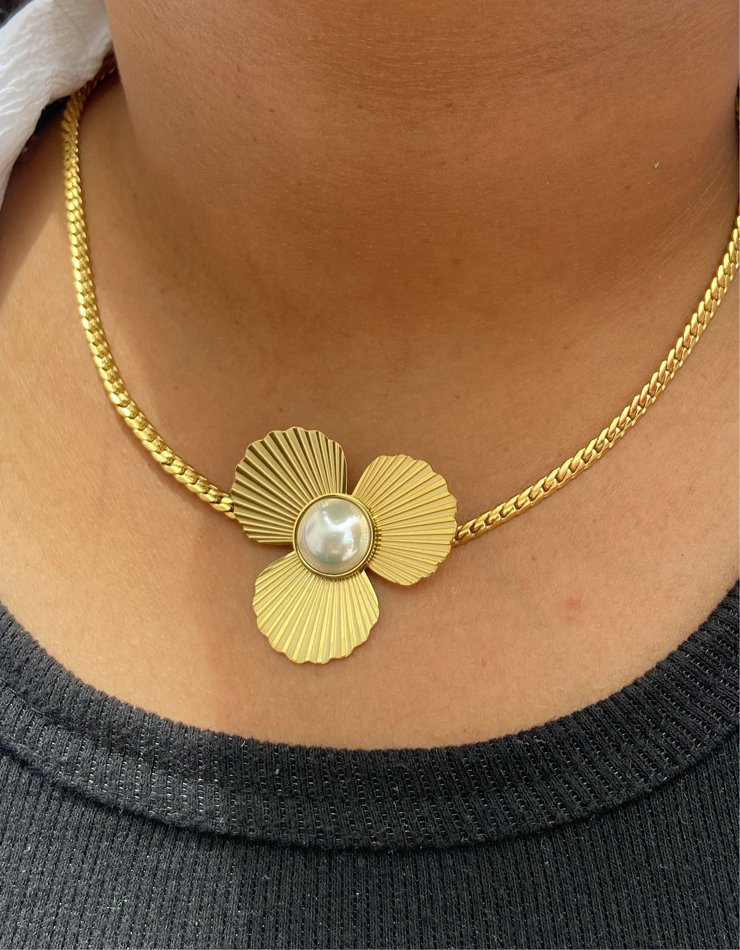 Flower Necklace