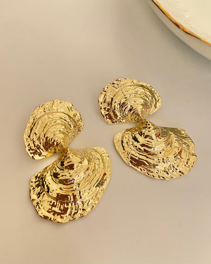 Gold toned Seashell Drop Earrings