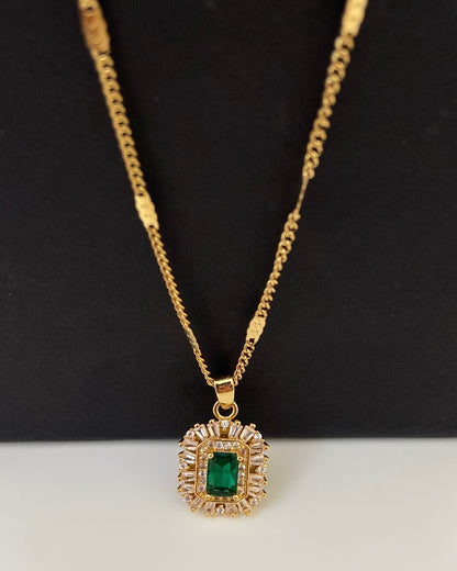 Emerald Linsey Necklace