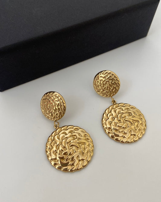 Classic Vintage Earring