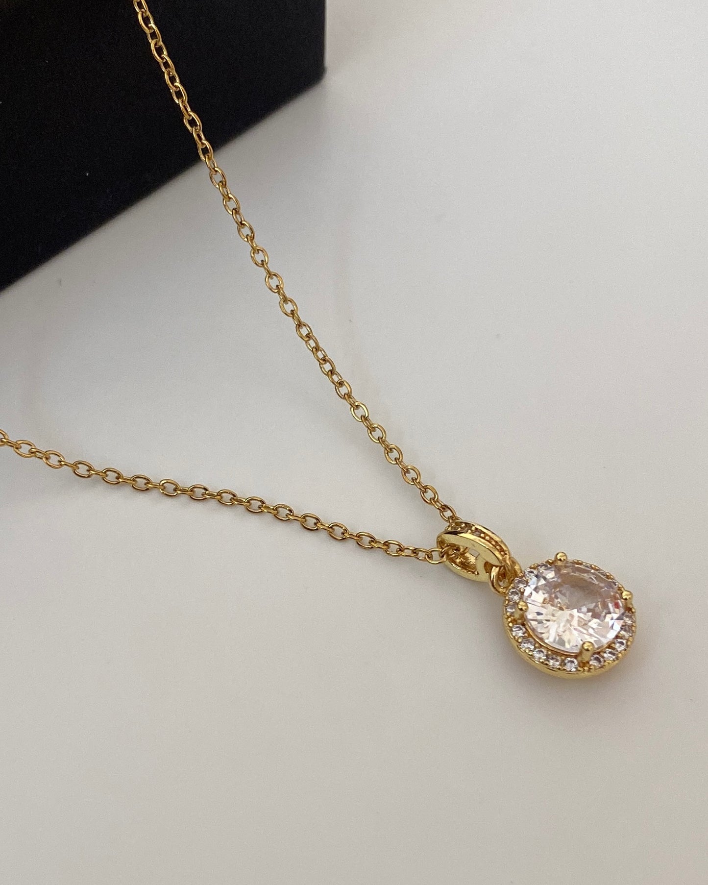 Round Solitaire Diamond Necklace