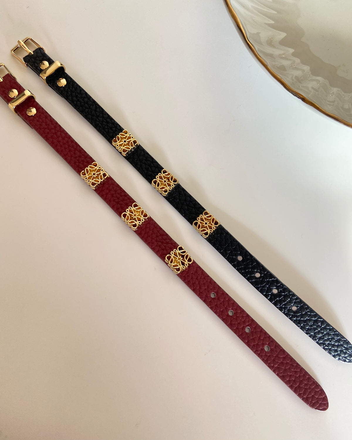 Lowed Embossed Leather Belt Bracelet (Unisex)
