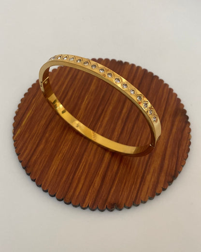Quilted Pattern Bangle Bracelet