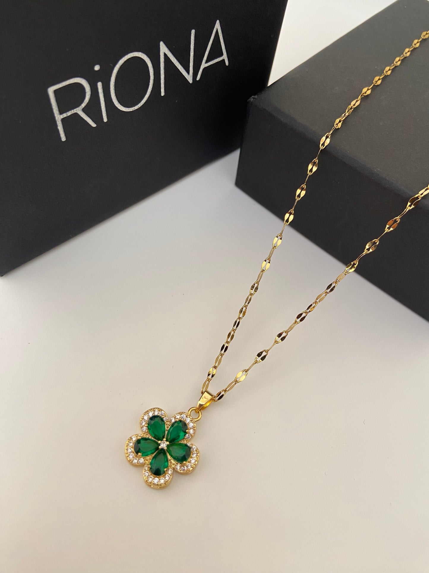 Emerald Flower Necklace