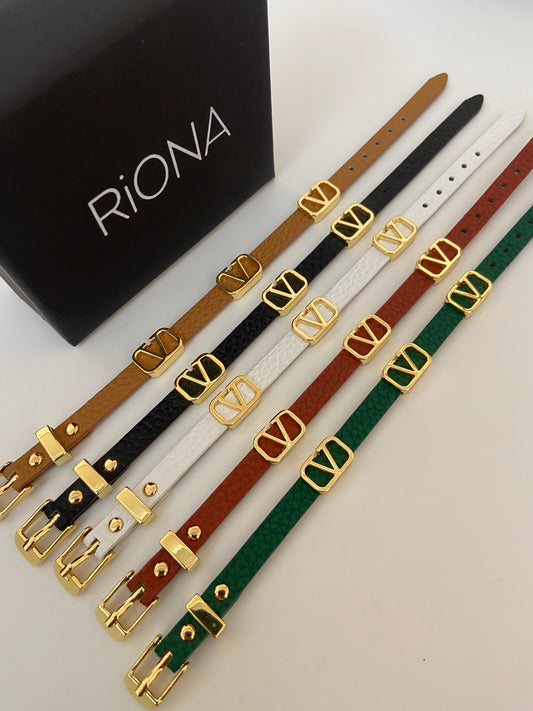 Classic V Belt Bracelet