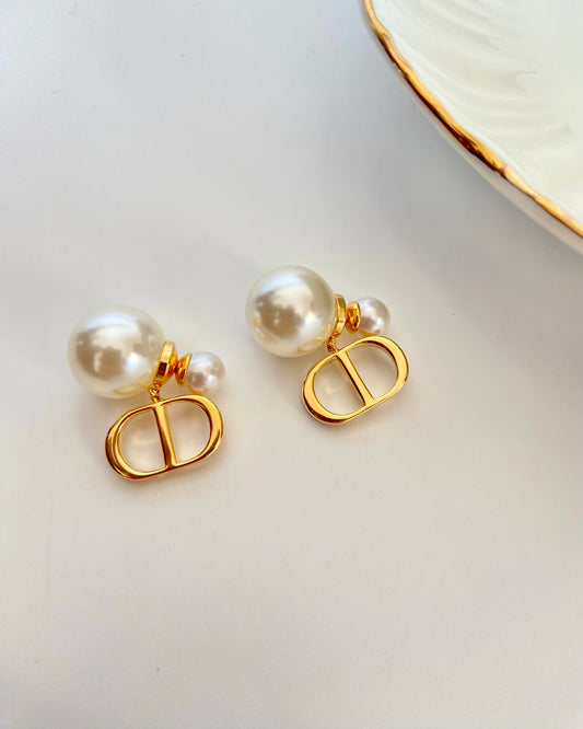 Vintage Pearl Earring