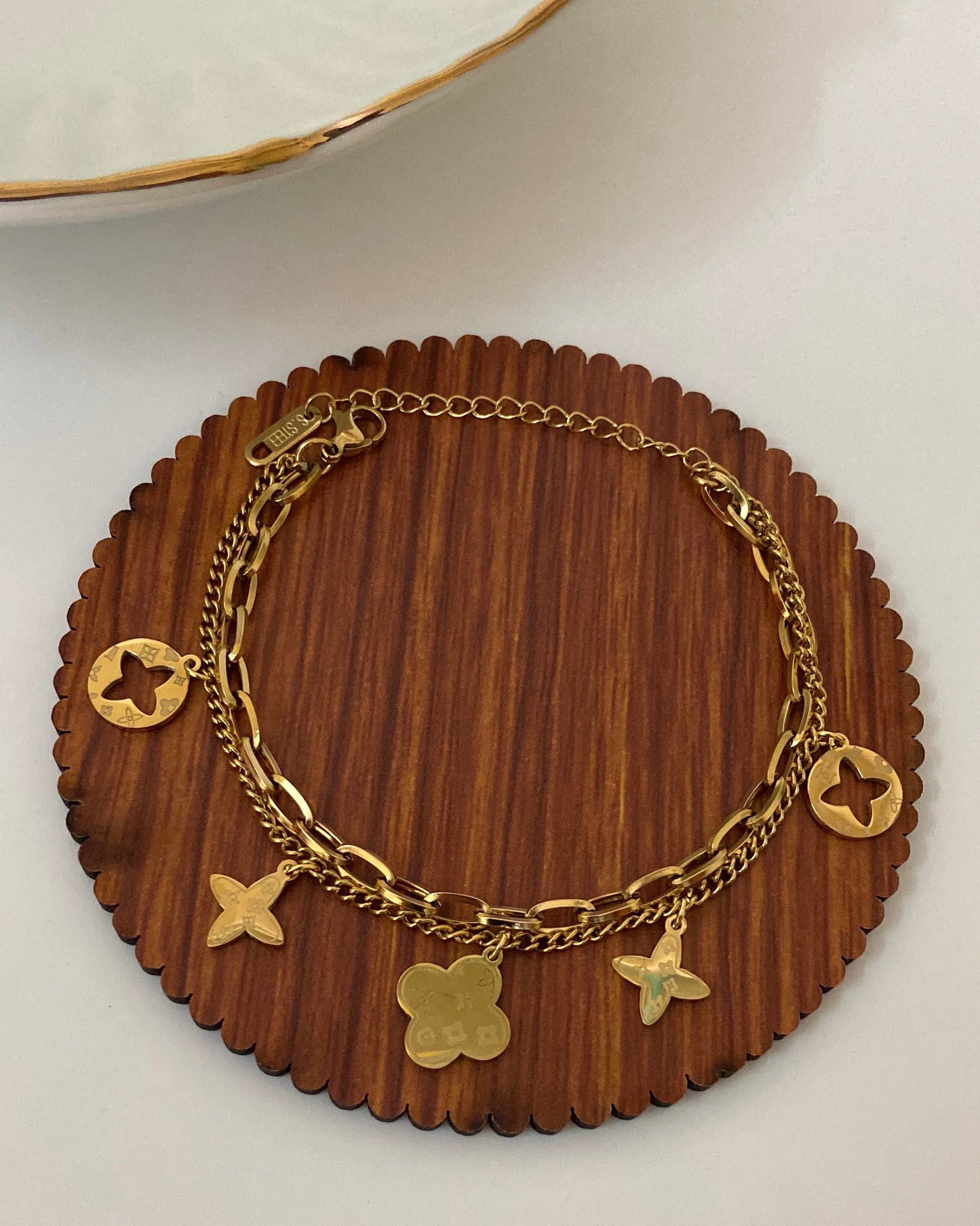 Double Layerd lv Charm Bracelet
