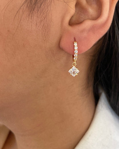 Princess-cut drop Huggie Earring