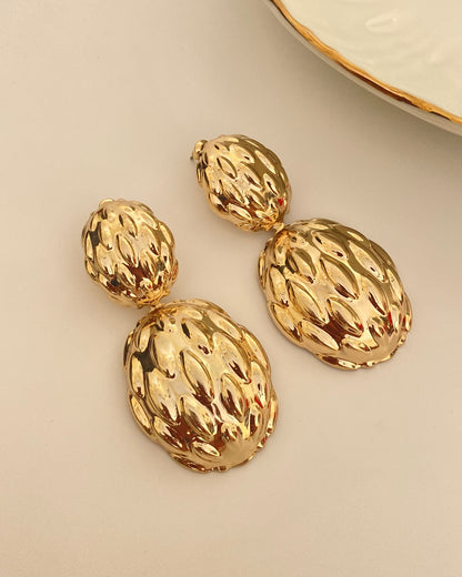 Classic Gold Drop Earring