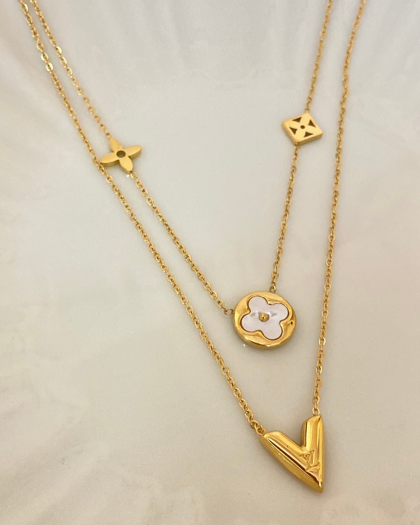 Lvn Double Layered Necklace