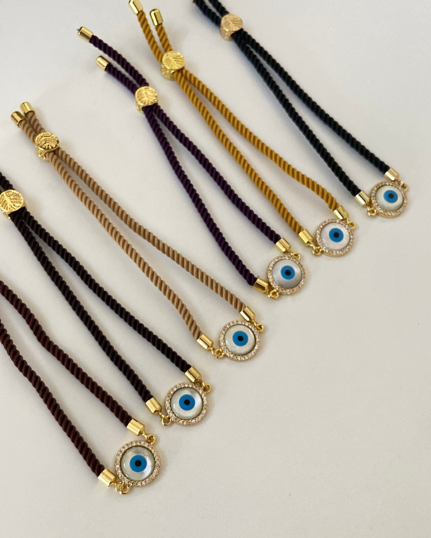 Round Evil Eye Thread Bracelet