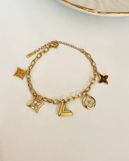 White Petal Elvy Bracelet