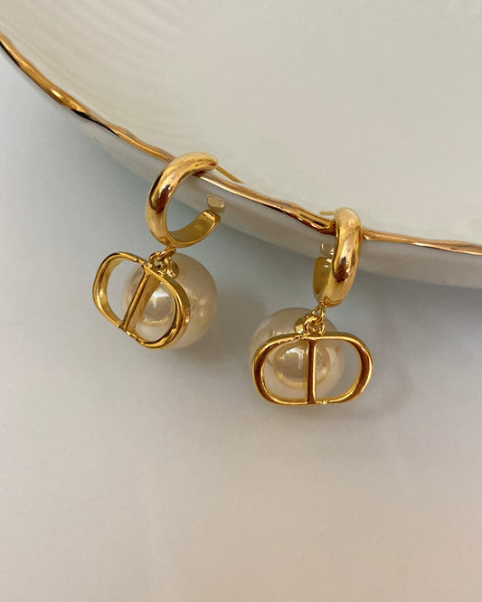 Pearl CD Drop Earring