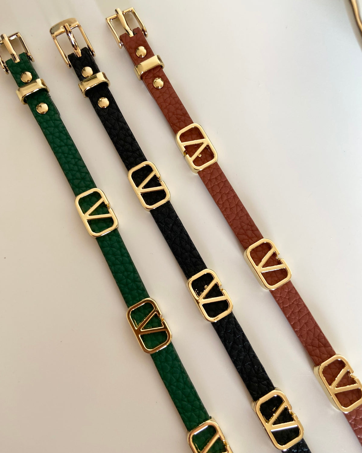 Classic V Belt Bracelets (Unisex)